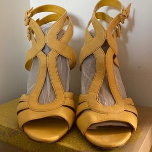 Classiques Entier heeled sandal